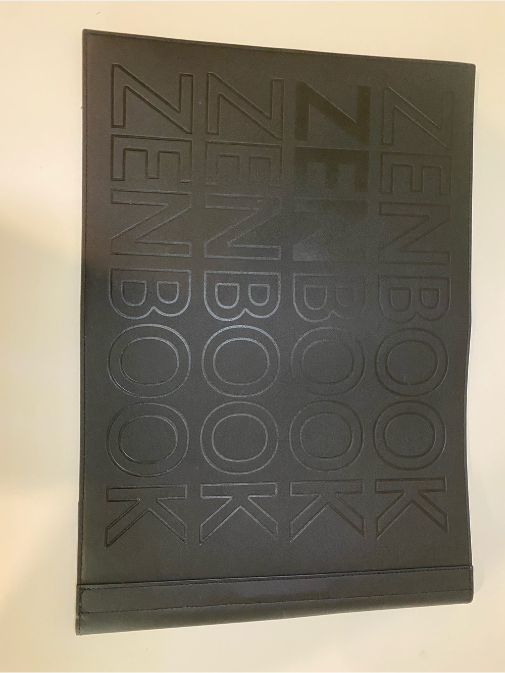 Zenbook laptop Sleeve Black 15x10.5”